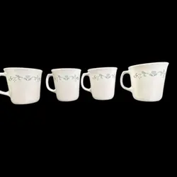 CORELLE COUNTRY COTTAGE COFFEE CUP MUGS VINTAGE BLUE HEARTS LOT OF 4 (B)