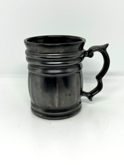 SMALL POTTERY