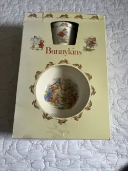 SET PLATE-BOWL-MUG