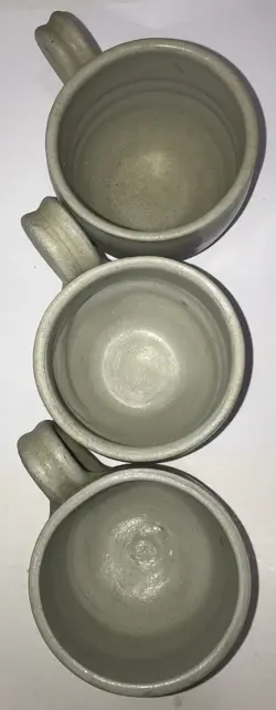 WILLIAMSBURG POTTERY SALT
