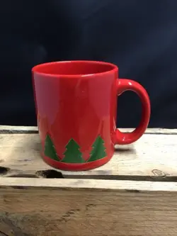 VINTAGE WAECHTERSBACH  RED  CHRISTMAS TREE COFFEE/TEA MUG/CUP (1)