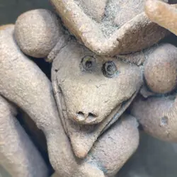 HANDMADE CLAY VINTAGE