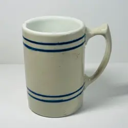 WING STONEWARE MUG