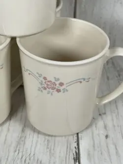 CORNING CORELLE COFFEE MUGS ENGLISH BREAKFAST - CUPS SET OF 4 VINTAGE PINK ROSES