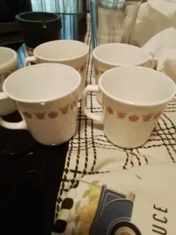 MUG CORELLE CORNING
