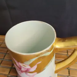 PURPLE MUG