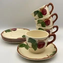 FRANCISCAN APPLE TEACUPS AND SAUCERS SET OF 4 COFFEE MUGS TEA CUPS USA VINTAGE