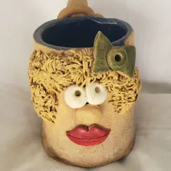 HANDMADE GLAZE INSIDE