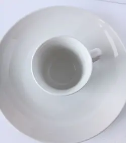 GARLAND COFFEE MUGS