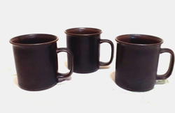 ARABIA RUSKA MUGS
