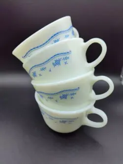 CORNING PYREX MORNING
