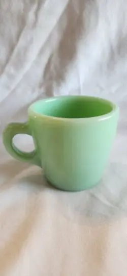 VINTAGE JADEITE GREEN COFFEE CUP MUG C HANDLE FIRE KING