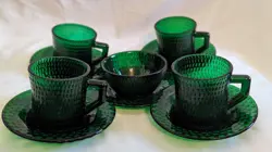 MUGS SAUCERS PLATES
