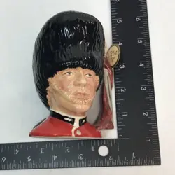 TOBY PORCELAIN