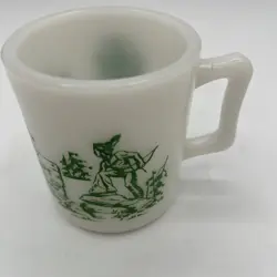 CHILDS MILK GLASS