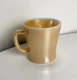 VINTAGE ORANGE PEACH LUSTER [ OVEN FIRE KING WARE ] D HANDLE COFFEE MUG U.S.A