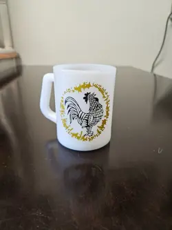 MILK GLASS ROOSTER
