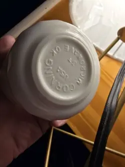 CORNING WHITE SWIRL