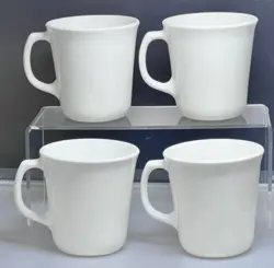 4 CORNING (CORELLE) USA VINTAGE WINTER FROST WHITE  MUGS D HANDLE M’WAVE OK