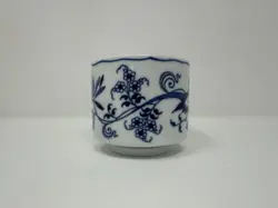 SIPPER CUPS