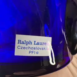 BLUE GLASSES