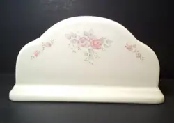 HOLDER WITH PINK