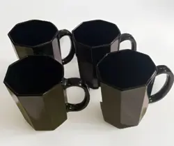 BLACK MUGS SET