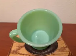 VINTAGE FIRE KING JADEITE D HANDLE COFFEE MUG CUP OVEN WARE GLASS USA