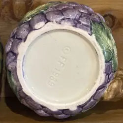 VINTAGE PURPLE