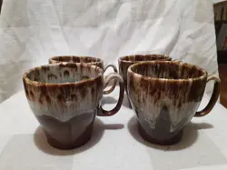 VINTAGE SET OF 4 BROWN DRIP POTTERY COFFEE MUGS MADE IN USA