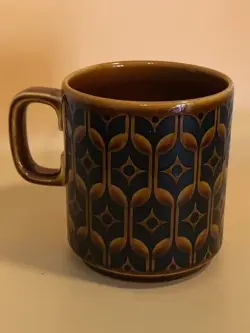 HEIRLOOM BROWN