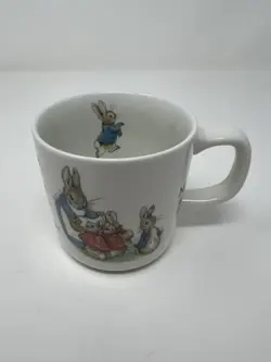 WEDGEWOOD PETER RABBIT BEATRIX POTTER VINTAGE CHILDS CUP MUG ENGLAND