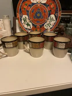 VERY UNIQUE VINTAGE