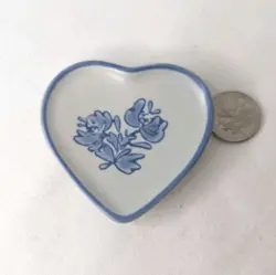 HOLDER HEART SHAPED