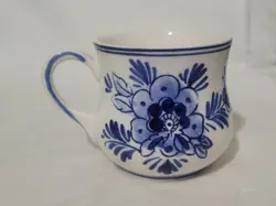 BLUE MUG COFFEE
