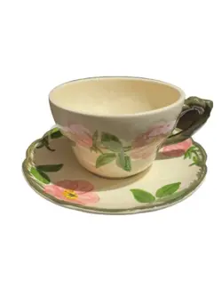 SAUCER SET 1960S