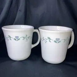 VINTAGE CORNING WARE USA COUNTRY COTTAGE BLUE HEART IVY COFFE MUGS SET OF 2