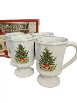 VINTAGE PFALTZGRAFF CHRISTMAS HERITAGE 4 PEDESTAL MUGS MUG SET IN BOX
