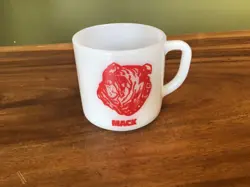 CUP USA CANADIAN