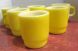 HOCKING YELLOW STACKING