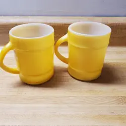 YELLOW VINTAGE MILK