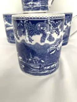 EVE BLUE WHITE