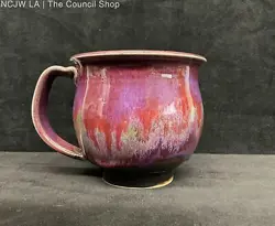 VINTAGE ARTIST SIGNED PURPLE GLAZE CERAMIC MUG