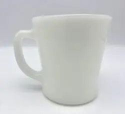 WHITE MILKGLASS
