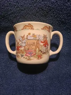 CHINA HUG-A-MUG