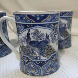 CHINOISERIE IMPERIAL PEACOCK