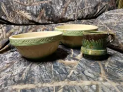 VINTAGE LARGE YELLOWWARE