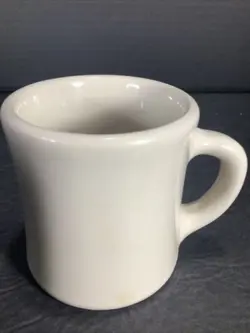 VINTAGE~VICTOR CHINA®️ 6OZ RESTAURANT WARE COFFEE/ TEA MUG~ IVORY