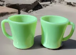 2 VINTAGE FIRE KING OVEN WARE JADEITE GREEN D HANDLE GLASS MUGS USA