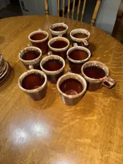 CUPS LOT 10